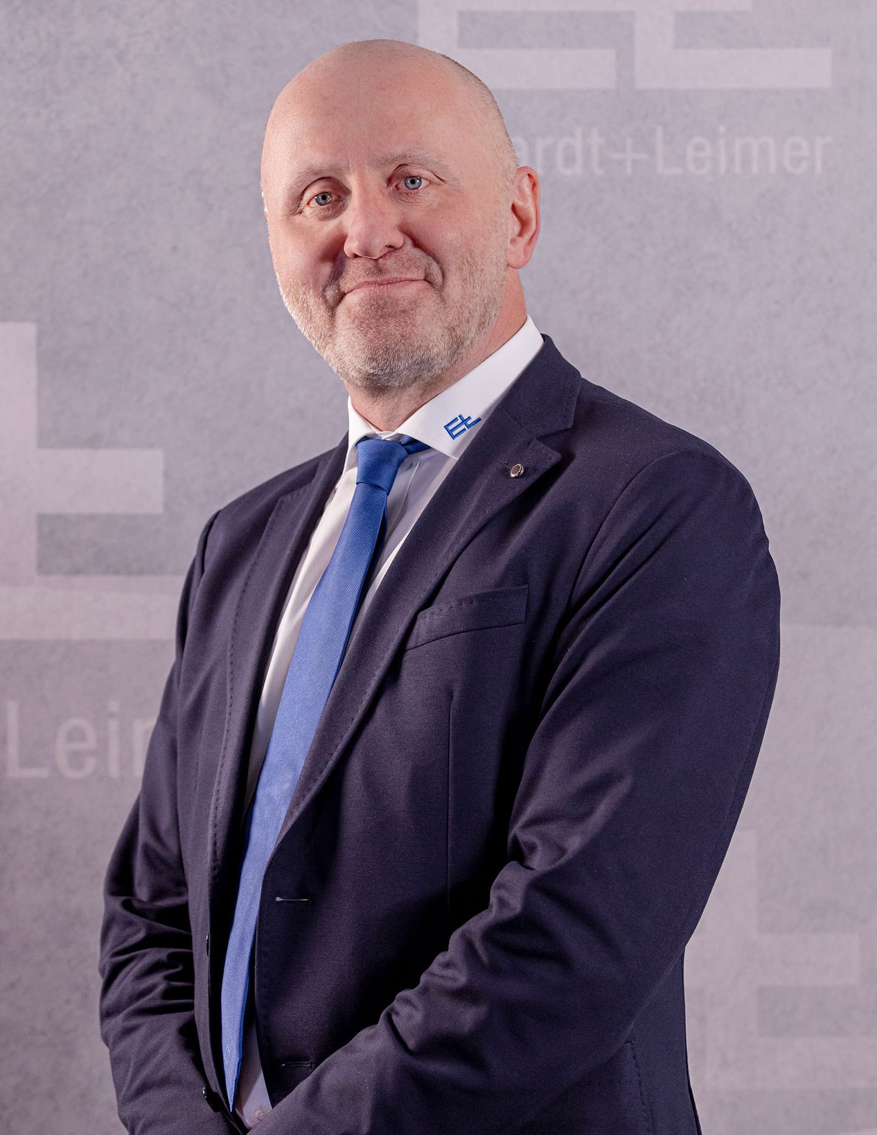 Dr. Michael Proeller